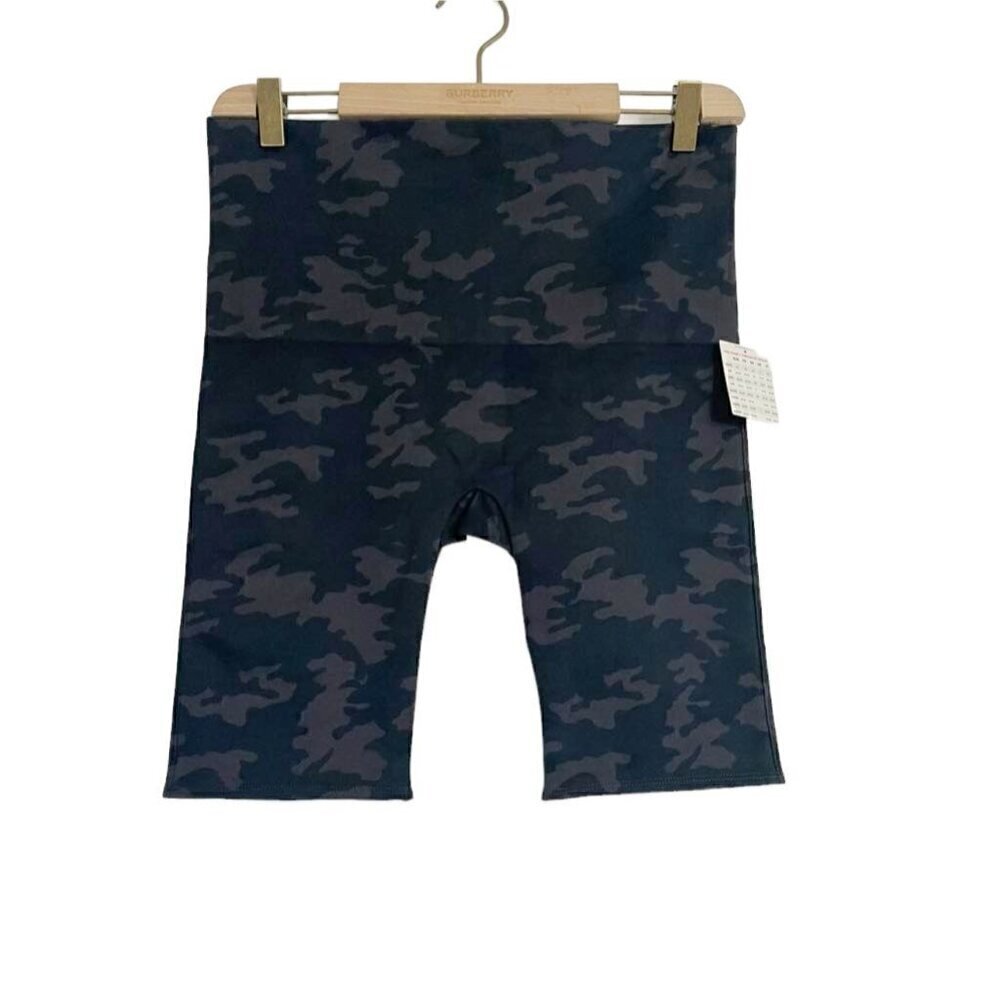NEW SPANX Size 2X Shorts Camo Smoothing Slimming Flattering Biker